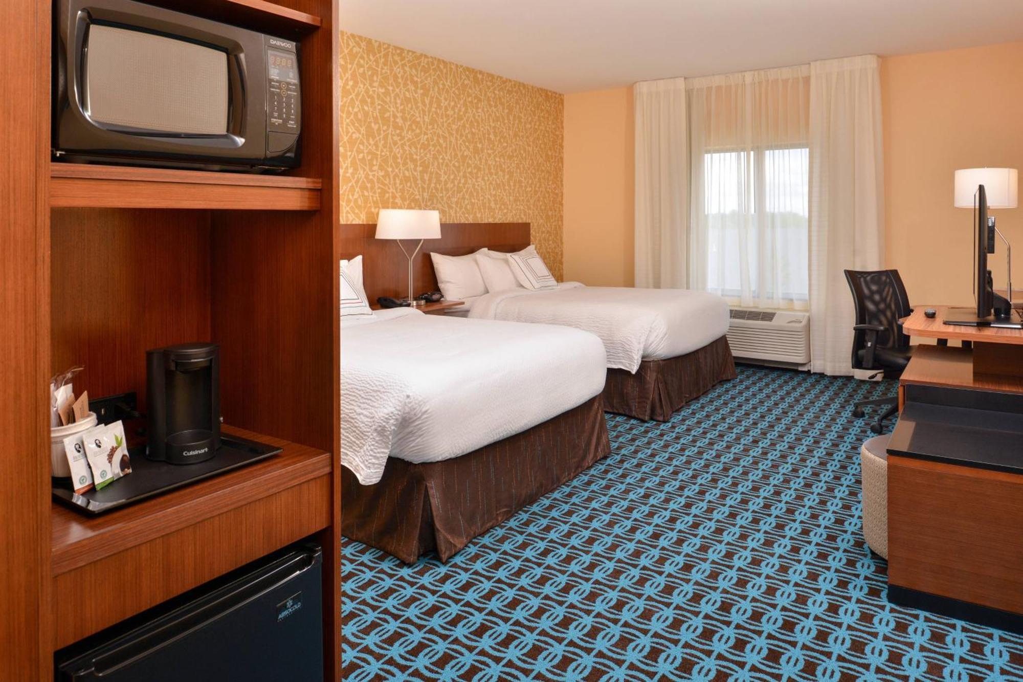 Fairfield Inn & Suites By Marriott Warrensburg Extérieur photo